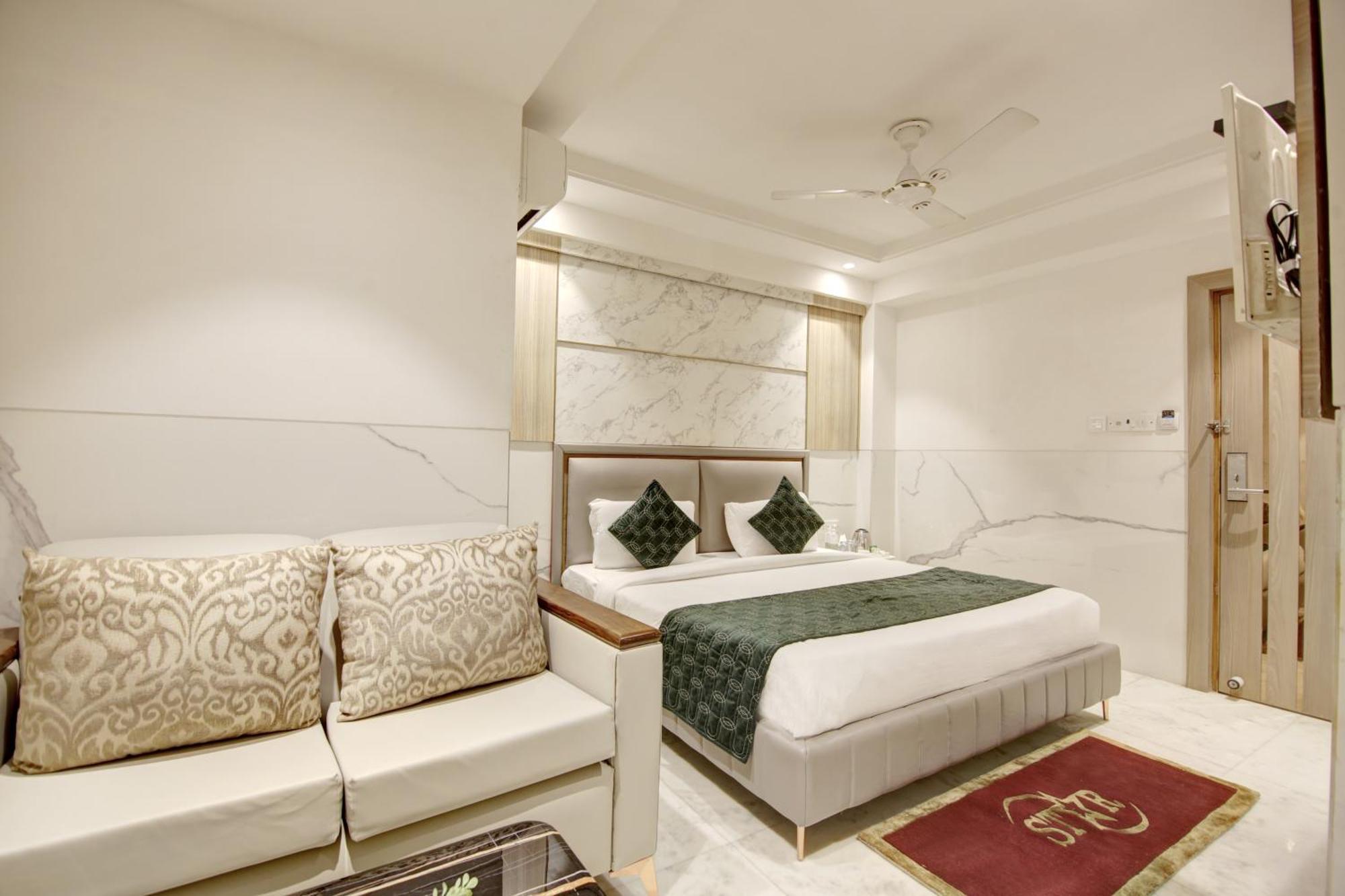 Hotel International Inn By Star Group - Near Delhi Airport Нью-Делі Екстер'єр фото